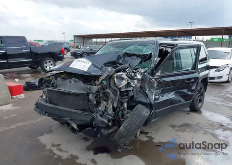 2014 Jeep Patriot Altitude z USA, uszkodzony, nr VIN 1C4NJPBA8ED754149